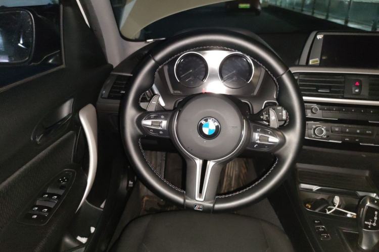 Used BMW 1 Series 2018 118i Leading Model Steering Wheel