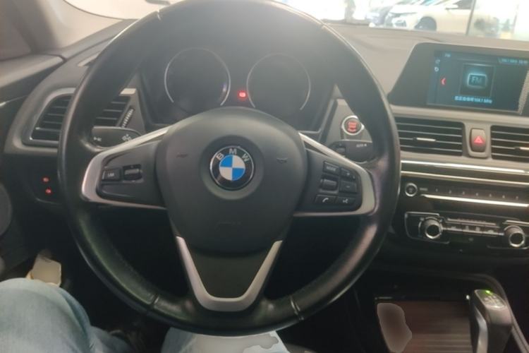 Used BMW 1 Series 2018 118i Sport Edition Steering Wheel