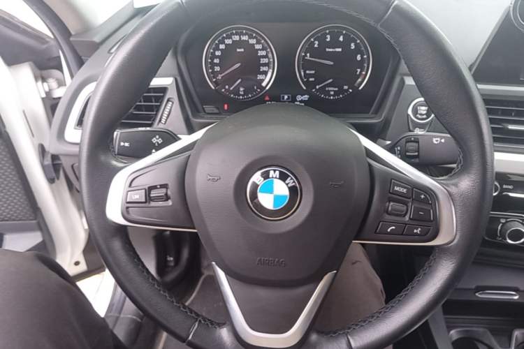 Used BMW 1 Series 2018 118i Fashion Model Steering Wheel