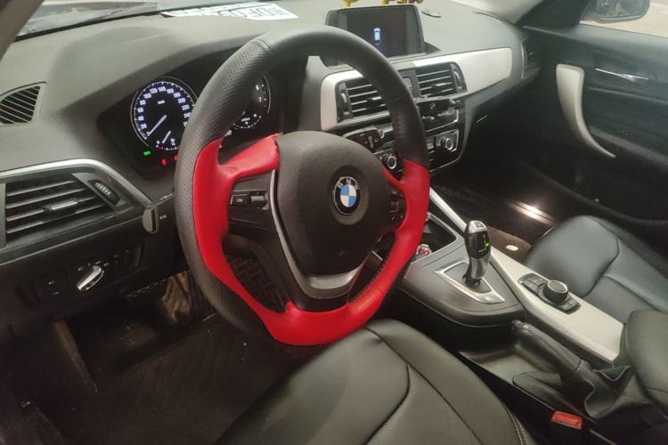 Used BMW 1 Series 2018 118i Leading Model Steering Wheel