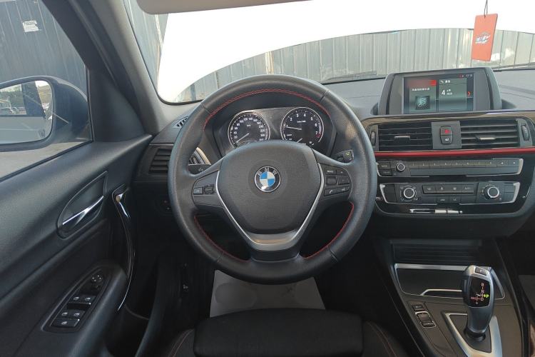 Used BMW 1 Series 2018 118i Sport Design Package Steering Wheel