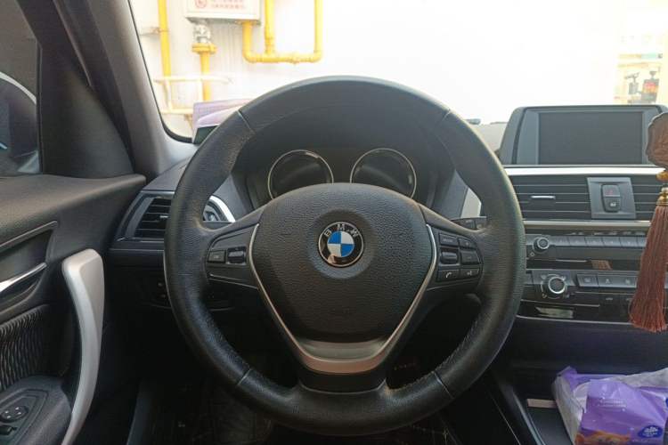 Used BMW 1 Series 2018 118i Leading Model Steering Wheel