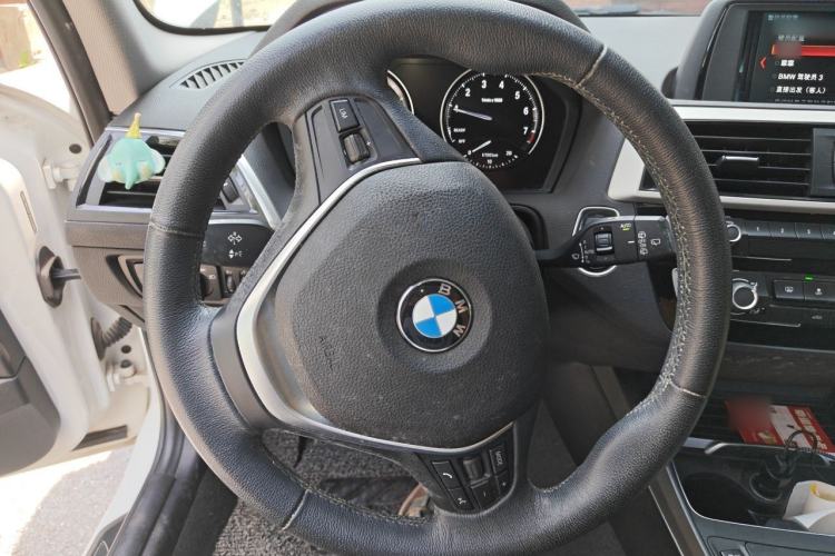 Used BMW 1 Series 2018 118i Leading Model Steering Wheel