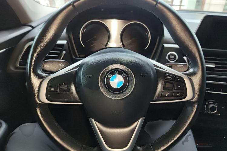 Used BMW 1 Series 2018 Facelifted 118i Sport Edition Steering Wheel