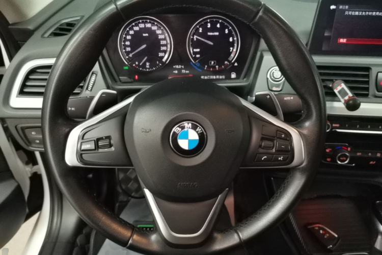 Used BMW 1 Series 2018 Restyled 120i Design Package Edition Steering Wheel