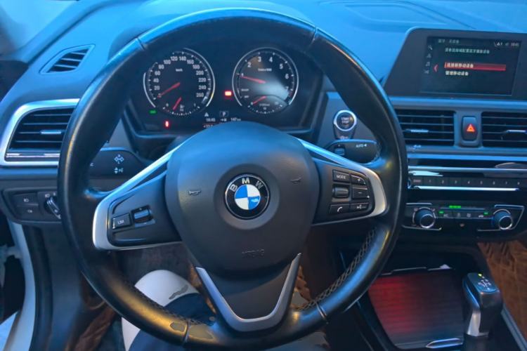 Used BMW 1 Series 2018 118i Sport Edition Steering Wheel