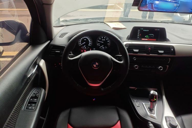 Used BMW 1 Series 2018 118i Leading Model Steering Wheel