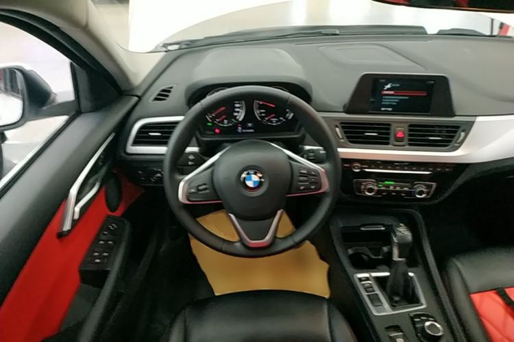 Used BMW 1 Series 2018 118i Fashion Model Steering Wheel