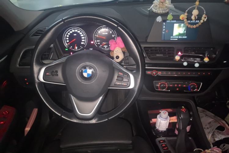 Used BMW 1 Series 2018 118i Sport Edition Steering Wheel