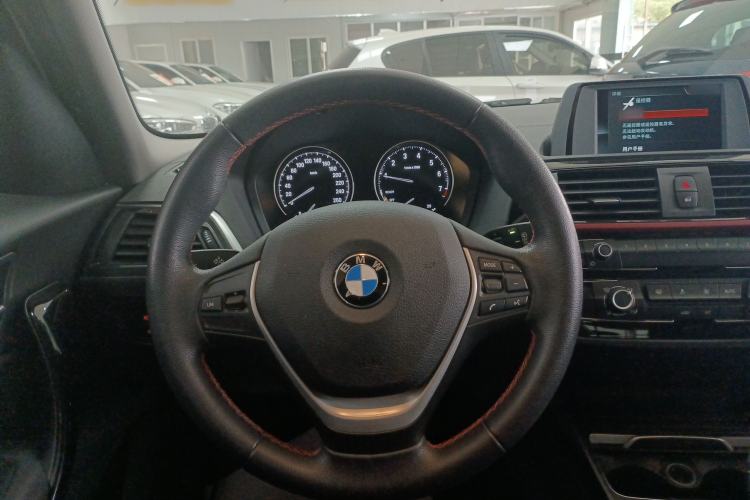 Used BMW 1 Series 2018 118i Sport Design Package Steering Wheel