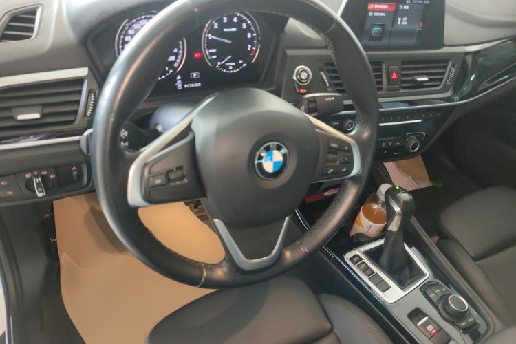 Used BMW 1 Series 2018 Facelifted 118i Sport Edition Steering Wheel