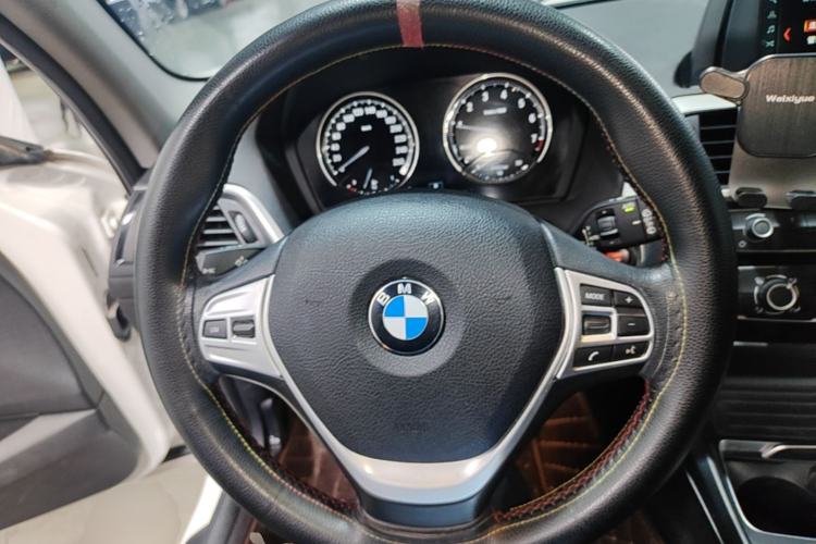 Used BMW 1 Series 2018 118i Leading Model Steering Wheel