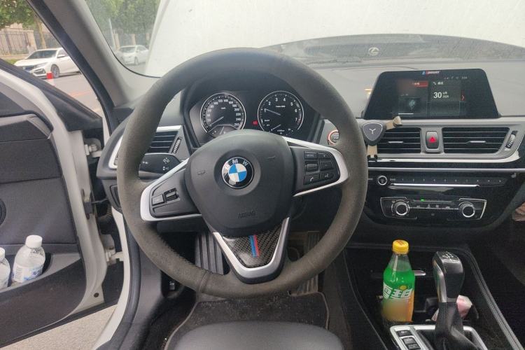 Used BMW 1 Series 2018 118i Sport Edition Steering Wheel