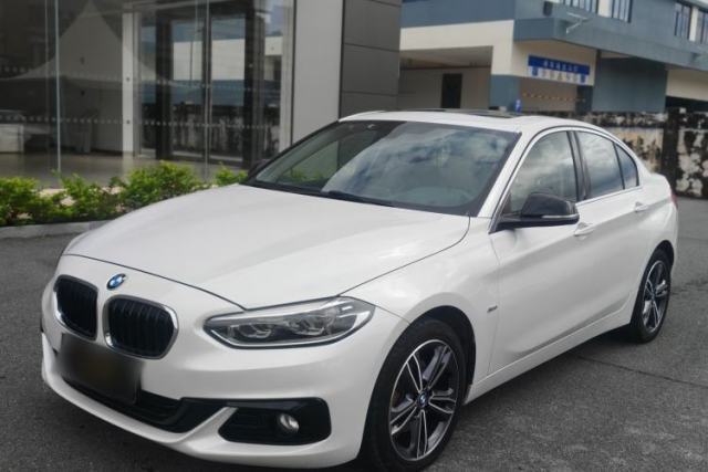 Ojetý BMW 1 Series 2018 118i Sport Edition