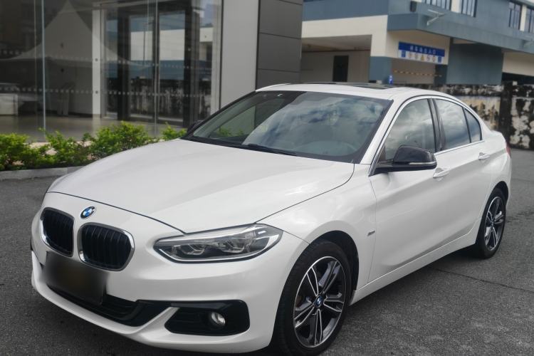 Used BMW 1 Series 2018 118i Sport Edition Guazi used car, China used car export, Used car for sale, Used  cars, Cheapest cars for sale