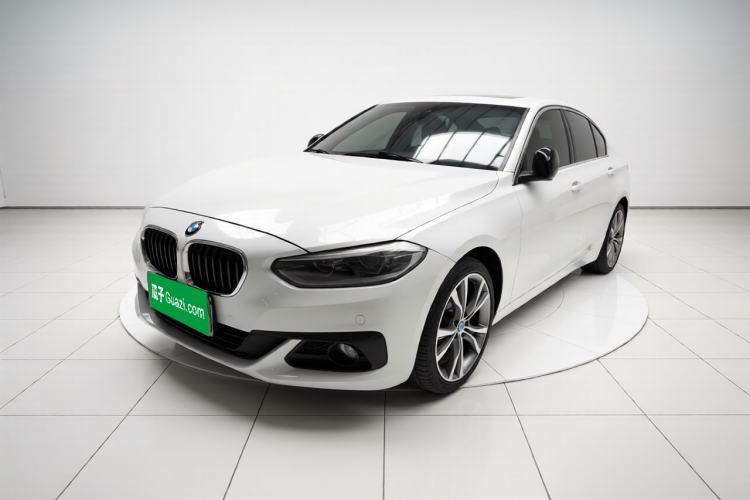 Ojetý BMW 1 Series 2018 Restyled 120i Design Package Edition Guazi used car, China used car export, Used car for sale, Used cars, Cheapest cars for sale