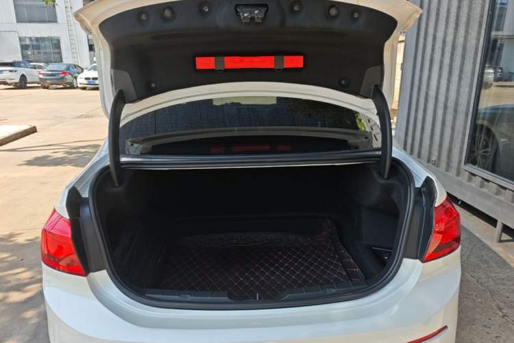 Used BMW 1 Series 2018 118i Sport Edition Trunk