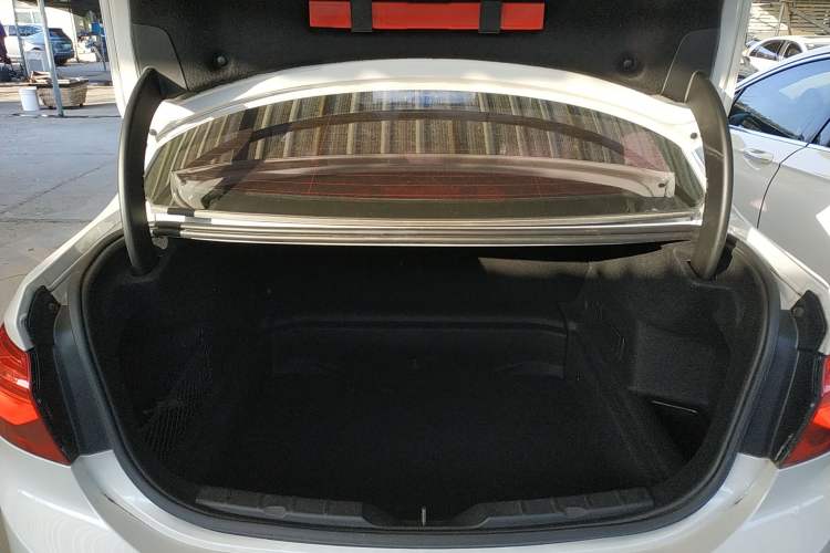 Used BMW 1 Series 2018 118i Sport Edition Trunk