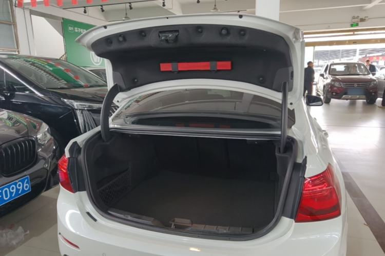 Used BMW 1 Series 2018 120i Design Package Model Trunk
