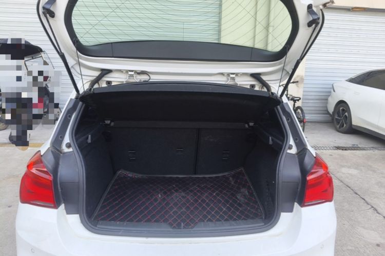 Used BMW 1 Series 2018 120i M Sport Package Trunk