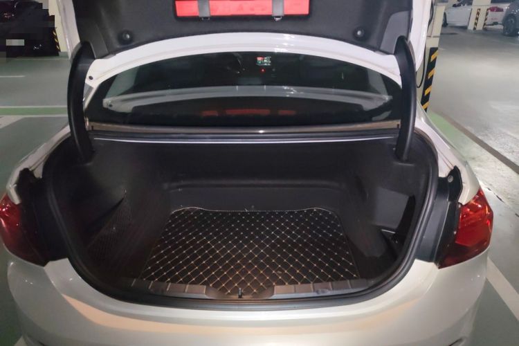 Used BMW 1 Series 2018 118i Sport Edition Trunk