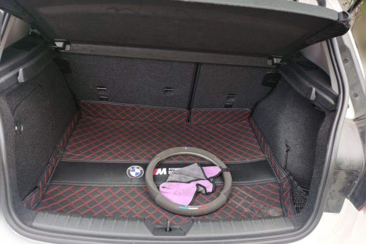 Used BMW 1 Series 2018 118i Leading Model Trunk