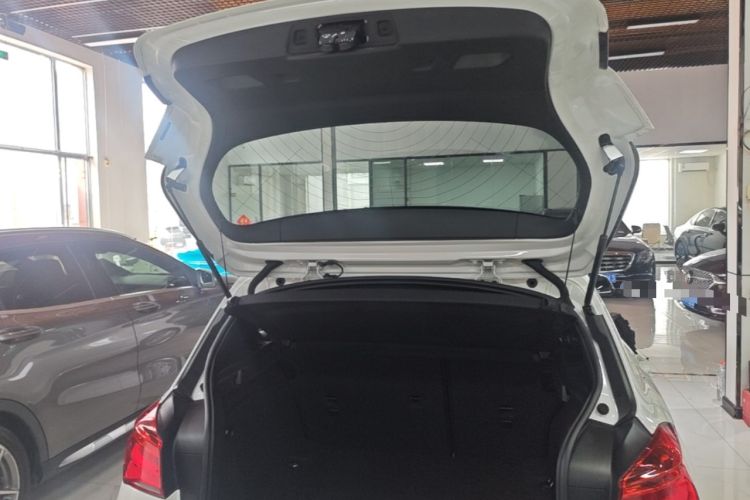 Used BMW 1 Series 2018 120i M Sport Package Trunk