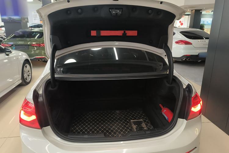 Used BMW 1 Series 2018 118i Sport Edition Trunk