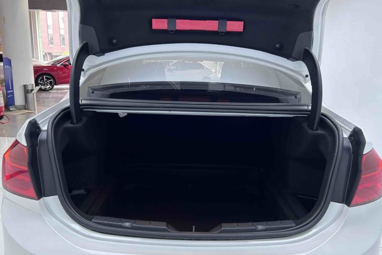 Used BMW 1 Series 2018 Revised 118i Fashion Edition Trunk
