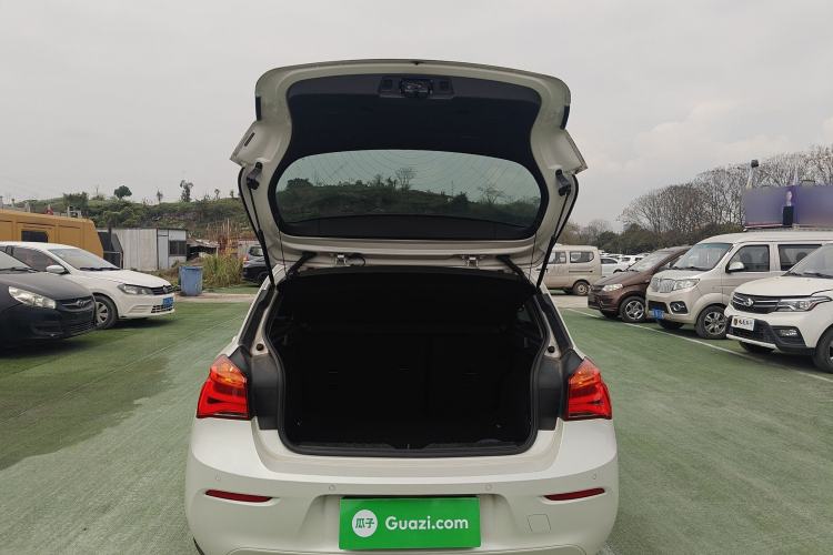 Used BMW 1 Series 2018 118i Leading Model Trunk