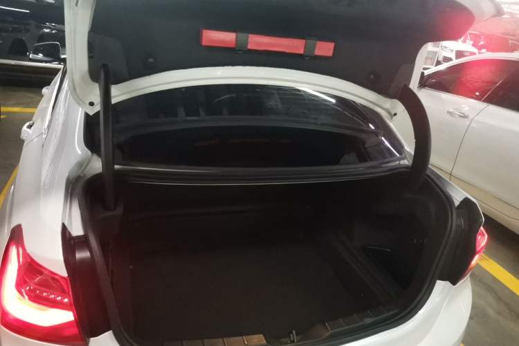 Used BMW 1 Series 2018 Facelifted 118i Sport Edition Trunk
