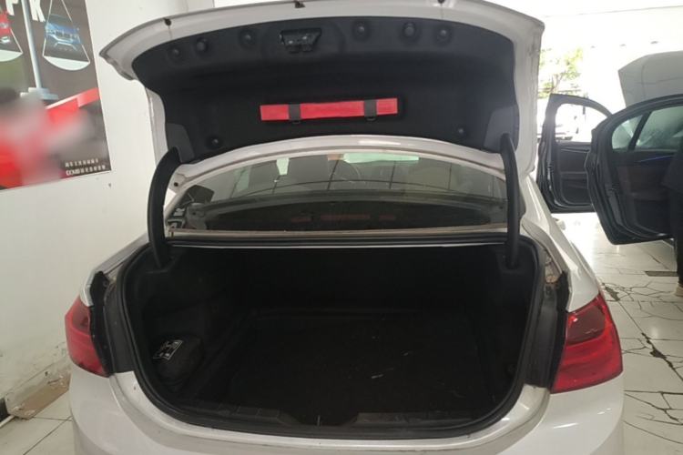 Used BMW 1 Series 2018 Revised 118i Fashion Edition Trunk