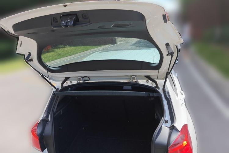 Used BMW 1 Series 2018 118i Leading Model Trunk