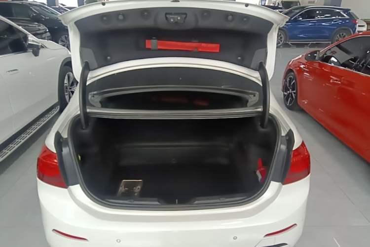 Used BMW 1 Series 2018 118i Sport Edition Trunk