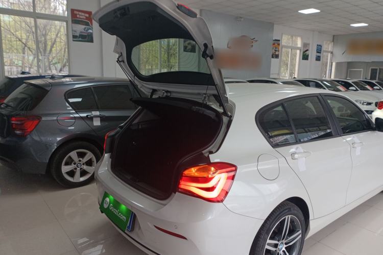 Used BMW 1 Series 2018 118i Sport Design Package Trunk