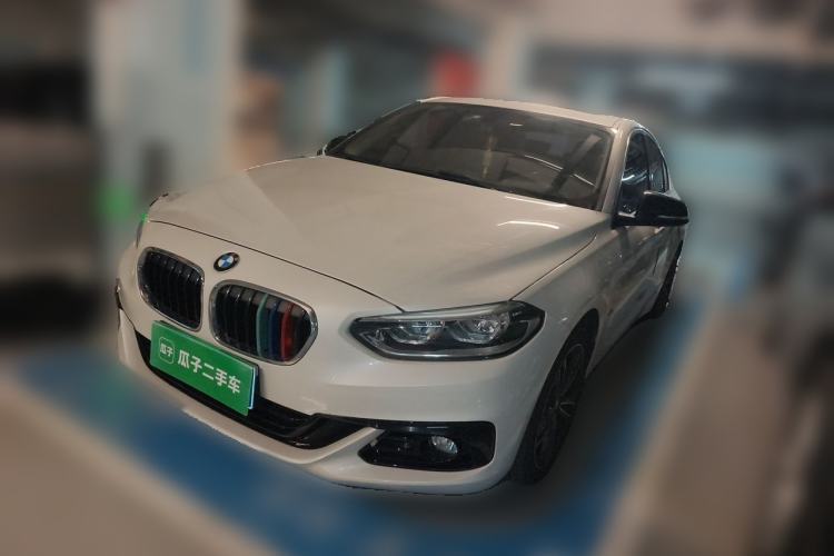 Used BMW 1 Series 2018 118i Sport Edition Guazi used car, China used car export, Used car for sale, Used  cars, Cheapest cars for sale