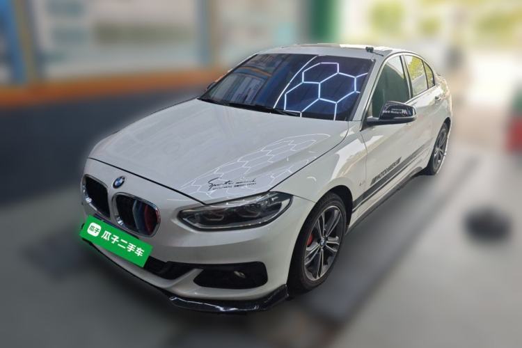Used BMW 1 Series 2018 118i Sport Edition Guazi used car, China used car export, Used car for sale, Used cars, Cheapest cars for sale
