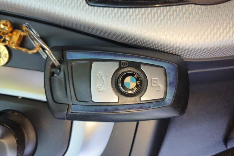 Used BMW 1 Series 2018 120i M Sport Package Vehicle Key