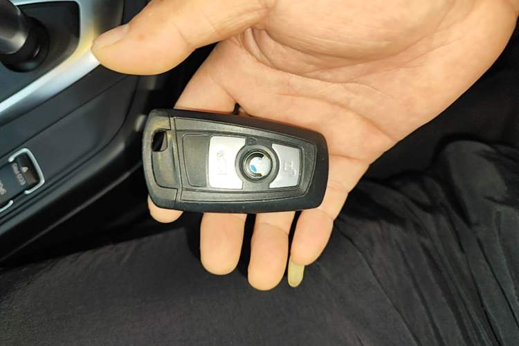 Used BMW 1 Series 2018 118i Leading Model Vehicle Key