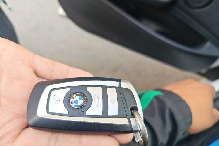 Used BMW 1 Series 2018 118i Design Package Edition Vehicle Key