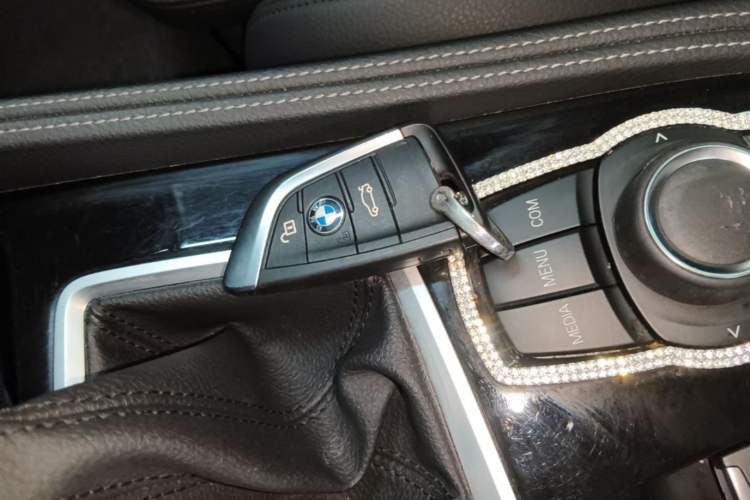 Used BMW 1 Series 2018 Facelifted 118i Sport Edition Vehicle Key