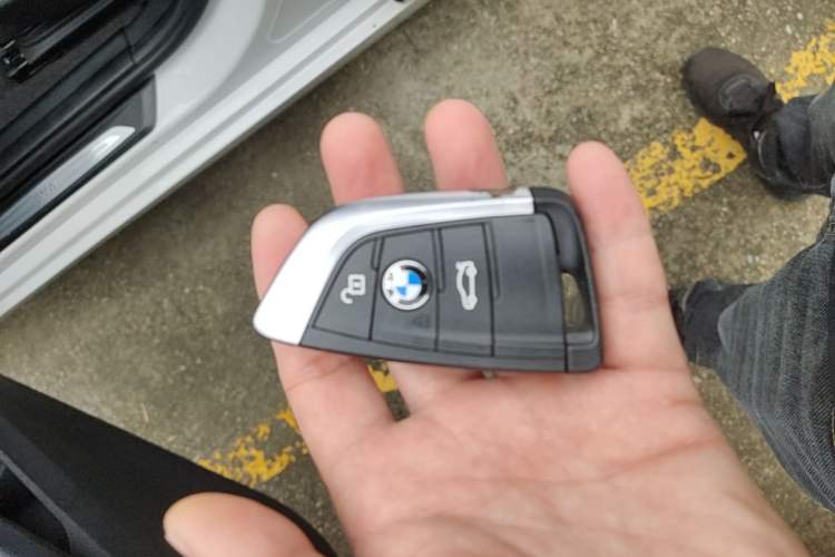 Used BMW 1 Series 2018 Facelifted 118i Sport Edition Vehicle Key