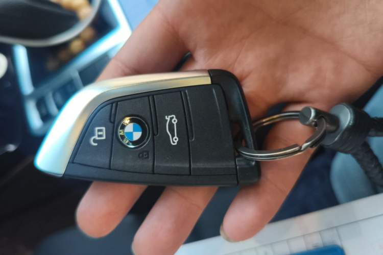 Used BMW 1 Series 2018 118i Sport Edition Vehicle Key