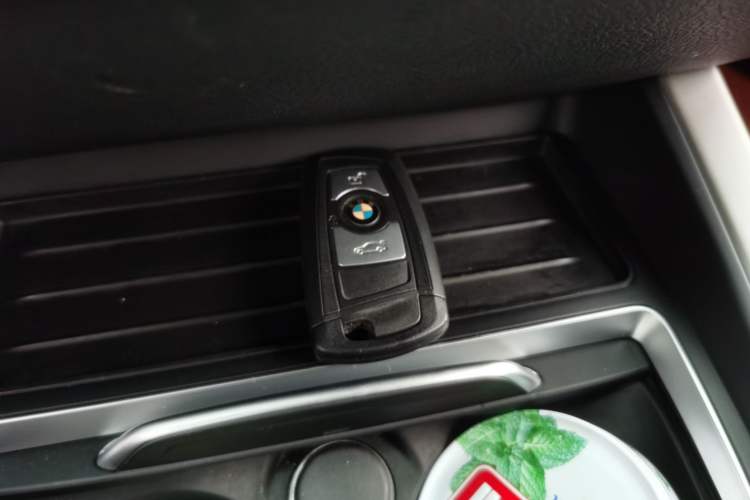 Used BMW 1 Series 2018 118i Leading Model Vehicle Key