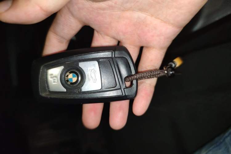 Used BMW 1 Series 2018 118i Leading Model Vehicle Key