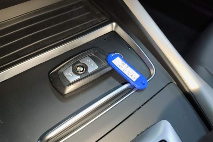 Used BMW 1 Series 2018 118i Leading Model Vehicle Key