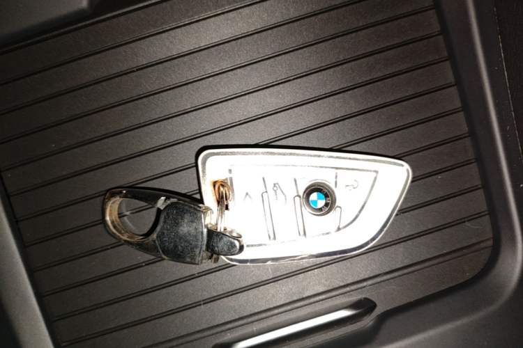 Used BMW 1 Series 2018 118i Fashion Model Vehicle Key