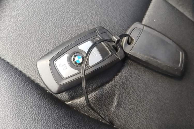 Used BMW 1 Series 2018 118i Leading Model Vehicle Key