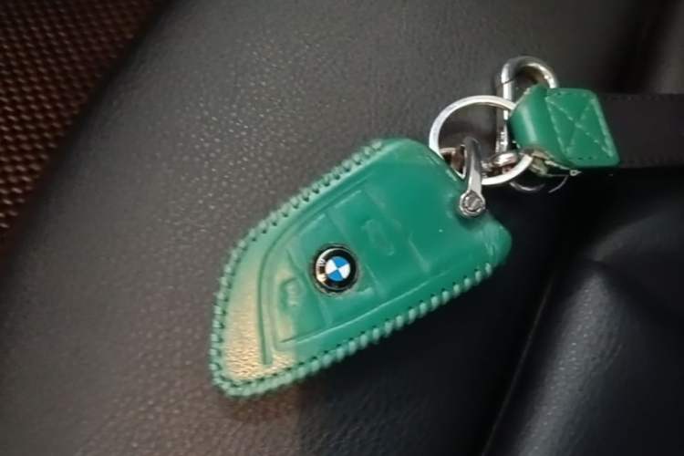 Used BMW 1 Series 2018 118i Sport Edition Vehicle Key