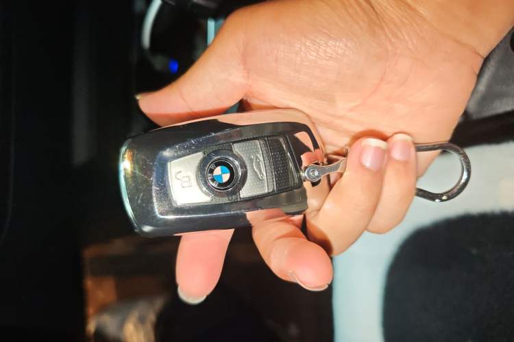 Used BMW 1 Series 2018 118i Leading Model Vehicle Key